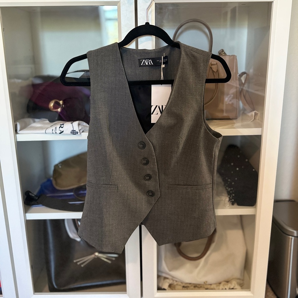 Zara vest